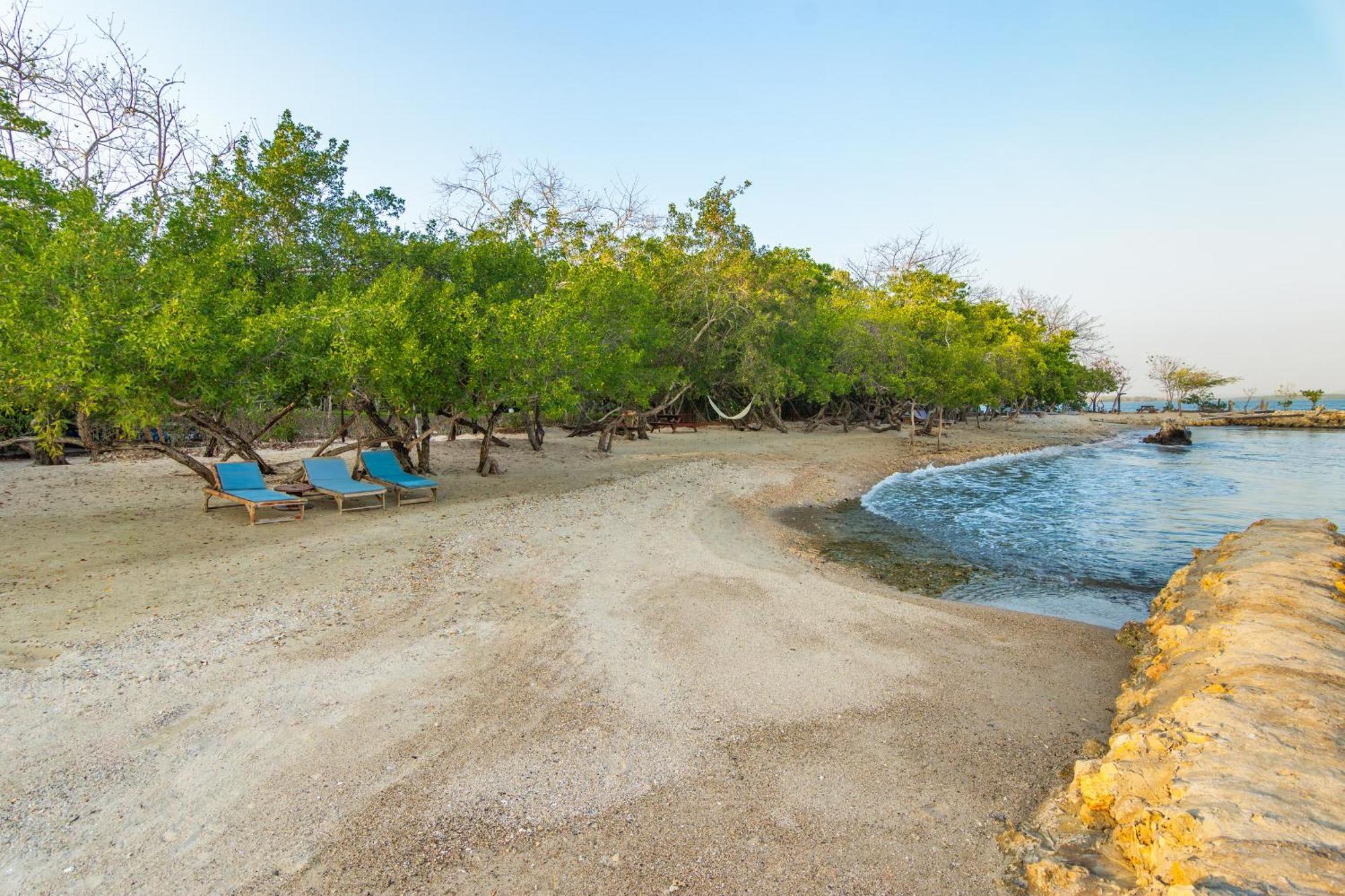 Santa Ana  Hotel Playa Manglares Isla Baru מראה חיצוני תמונה